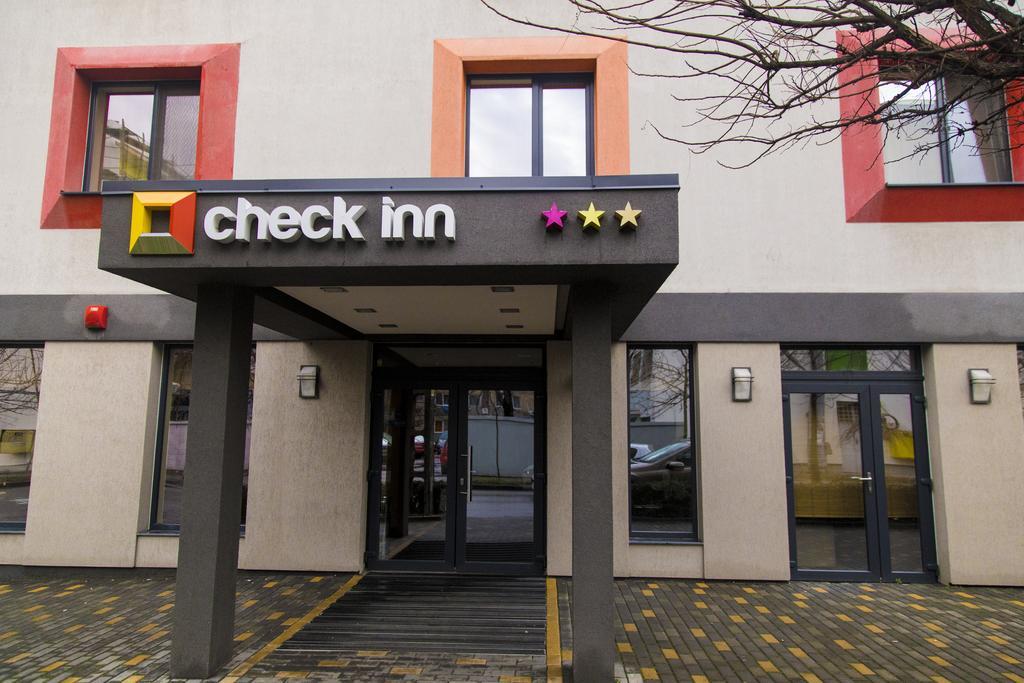 Hotel Check Inn تيميشورا المظهر الخارجي الصورة